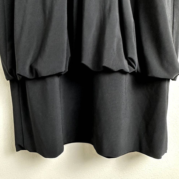 Joseph Ribkoff Black Mini Dress SIZE 4 V-Neck, Resort, Vacation, Dinner - Picture 4 of 8